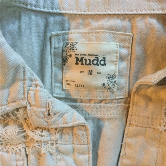 Mudd White w/Lace Jean Vest - Picture 2 of 3